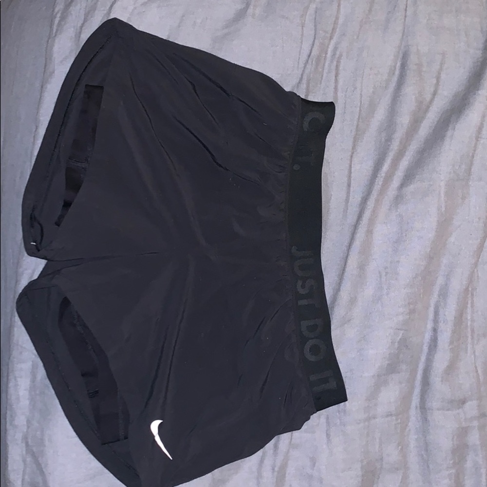 Black Nike Shorts Size Medium